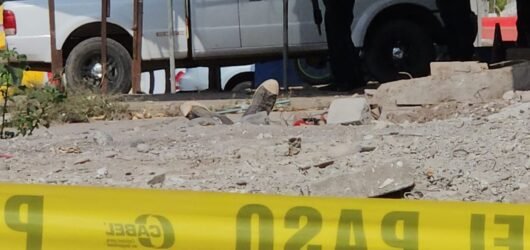 Explosión en Mazatlán investigan ataque con artefacto artesanal contra auto estacionado